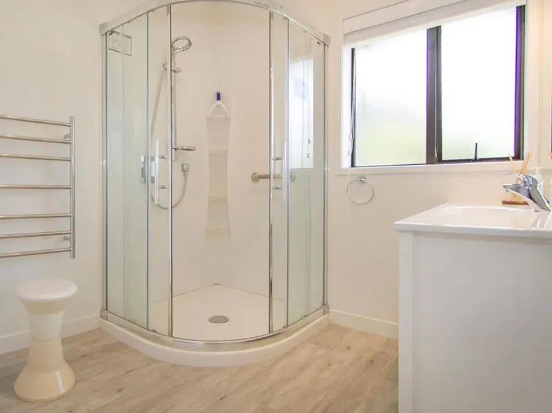 Main Bathroom, Kuaotunu Beachfront